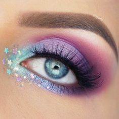 Simple Eyeliner Tutorial, Unicorn Eyeshadow, Carnaval Make-up, Mac Make Up, Halloweenský Makeup, Unicorn Makeup, Purple Makeup