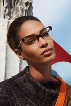 Retro glasses | Joan Smalls Viviane Sassen, Fashionable Glasses, Chic Glasses, Winter Typ, Trendy Glasses, Joan Smalls, Retro Glasses, Eye Wear