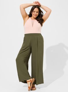 Plus Size Summer Outfits Hot Weather, Plus Teacher Outfits, Plus Sized Business Casual, Plus Size Pear Shaped Outfits, Plus Size Teacher Outfits, Classy Plus Size Outfits, Closet Revamp, Black Beachwear, True Autumn