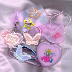 super rare accessory mini bag set for shojo manga "love-berrish" by nana haruta.  listing comes with everything pictured: mini plastic bag with feathered trim (so early 2000s heart shaped plastic mirror compact (comes with equally heart shaped comb), 2 butterfly hair ties, 2 star shaped hair clips, and love-berrish keychain! (*note* first image is scanned, so colors may appear pale pink, but actual items are pinker in person--check photos please) all in excellent vintage condition  let me know if you have any questions. Plastic Mirror, Mirror Compact, Girly Accessories, Pink Feathers, Butterfly Hair, Early 2000s, Purse Pouch, Bag Set, Star Shape