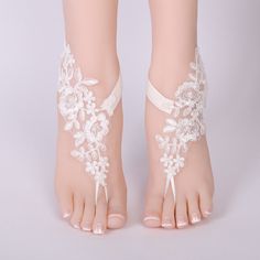 Gypsy Style Bridal Foot Chain Women Floral Lace Crystal Stud Feet Jewelry Pearl Barefoot Sandals, Lace Barefoot Sandals, Bridal Anklet, Beach Wedding Sandals Barefoot, Wedding Anklets, Beach Wedding Shoes, Crochet Barefoot Sandals, Handmade Anklets, Foot Chain