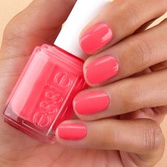 Bright Red Nail Polish, Bright Red Nails, Cute Nail Polish, Beauty Hacks Nails, Gold Nail Polish, Red Nail Polish, Cute Nail Designs, Purple Nails