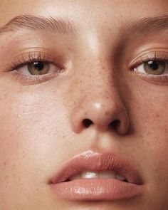 Fresh Skin Makeup, Clean Beauty Editorial, Beautiful Freckles, Skin Clinic, Beauty Shoot, Beauty Shots, Editorial Makeup, Beauty Editorial, 인물 사진