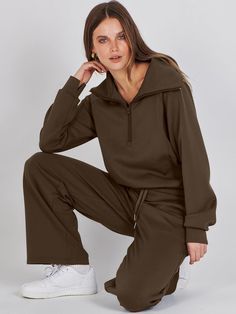 This Women Oversized Sweatshirt And Sweatpants Set offers a blend of style and comfort, making it an ideal choice for the cooler season. With its loose fit and casual yet dressy design, this top is perfect for a variety of occasions, from casual outings to more refined events. Made from 60% polyester, 35% rayon, and 5% spandex for a soft and durable fabric blend. Features a pleated design with long sleeves and a round neckline for a flattering silhouette. A loose fit with bat sleeves creates a y Comfy Blouse, 2 Piece Outfit, Sweatpants Set, Leggings Pattern, Sweaters And Leggings, Running Clothes, Clothing Care, Sweater Set, Outerwear Sweater