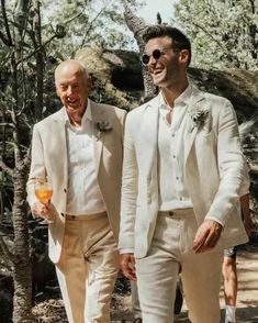 Linen Wedding Suits, Summer Groom, Wedding Guest Outfit Men, Linen Wedding Suit, Overall Men, Wedding Suits For Men, Prom Blazers, White Linen Suit, Linen Wedding