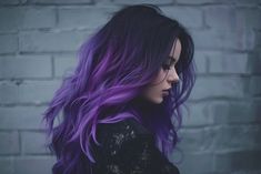 Midnight Purple Hair, Highlights Brown Hair Short, Medium Shaggy Hairstyles, Medium Length Curls, Balayage Long Hair, Light Purple Hair, Midnight Purple, Purple Ombre Hair