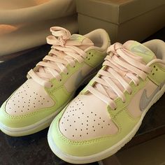 In Perfect Condition Shoes Nike Dunks, Nike Pink, Shoes Nike, Nike Dunks, Pink And Green, Nike Shoes, Nike Women, Size 6, Women Shoes