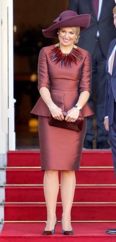 Elegant Summer Dresses, Royal Clothing, Queen Fashion, Royal Outfits, Classy Dress Outfits, Queen Maxima, Bride Clothes