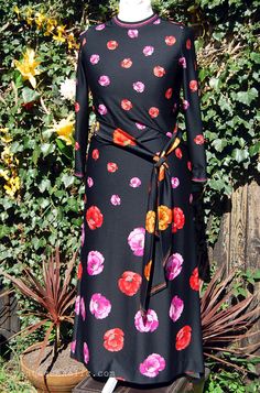 The Frank Usher label is highly collectible and known for designs that can take a woman from a day at the races, to an evening function.  This 1970s evening gown epitomises his design philosophy perfectly Browse and buy https://www.etsy.com/uk/listing/230596701/frank-usher-1970s-evening-maxi-dress?ref=shop_home_active_4 Maxi Dress With Belt, Fashion Highlights, Evening Maxi Dress, Day At The Races, Design Philosophy, Maxi Dress Evening, Dress With Belt