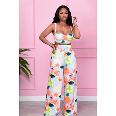 Product Name Hawaiian Style Print Halter Crop Top Wide-leg Pants 2 Piece Set ME-834 Item NO. ME-834 Pattern Type Print Detail Halter Weight 0.6 kg = 1.3228 lb = 21.1644 oz Category Two Pieces Two-piece Pants Set Creation Time 2021-04-20 Wide Legged Pants, Green Two Piece, Two Piece Set Pants, Floral Two Piece, Two Piece Pants Set, Top And Pants Set, Trendy Fashion Outfits, Hawaiian Style, Floral Pants