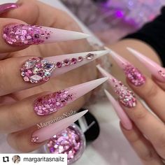 Grease Nails, Urban Nails, Ombré Glitter, Nails Bling, Instagram Code, Bling Design, Fantasy Nails, Ombre Nails Glitter, Nails Design With Rhinestones