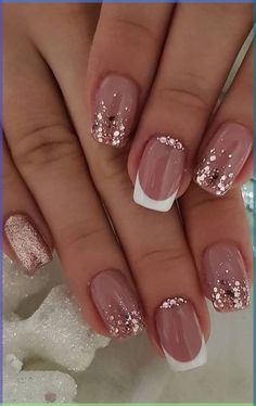 Winter Nails Gel, Short Gel Nails, Classy Nail Designs, Cute Spring Nails, Nail Colors Winter, Winter Nails Acrylic, Pink Gel, 17 December, Christmas Nails Acrylic