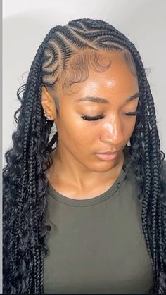 Braids And Twists Mixed, Fulani Twists Hairstyles, Half Scalp Braids Half Box Braids, Side Fulani Braids, Side Part Cornrows Braids, Trible Braids Freestyle, Fulani Braids Side Part, Goddess Fulani Braids, Side Part Fulani Braids