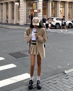 Tennis Skirt Outfit, Stylish Fall Outfits, Winter Fashion Outfits Casual, 가을 패션, Girly Fashion, Look At You, Preppy Outfits