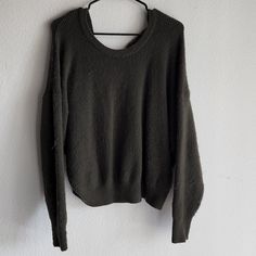 Green Zara Knit Sweater - Size Medium - Pretty Dark Olive Green Color - Black Tie In The Black - Size Medium - Gently Used - No Damages - See Photos For Measurements - Smoke Free Home *All Items Are Freshly Washed (Except If Item Is Nwt), Pictures Are Taken & Each Item Is Packaged Separately Right Away And Stored Waiting For Your Order. All Hard Goods Are Sanitized. Chic Black Zara Sweater, Solid Zara Knit Sweater, Zara Black Fitted Sweater, Cheap Zara V-neck Sweater, Zara Black Knitted Sweater, Zara Sweater, Dark Olive Green, Olive Green Color, Green Sweater