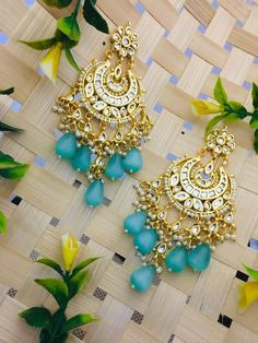 Nose Jewelry, Indian Earrings, Fancy Jewelry, Bridal Necklace, Necklace Designs, Beautiful Earrings, Charm Bracelet