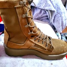 Military Grade Boots Used Some Scuffs As Shown Overall Good Condition I Accept Offers Soles Are Clean Size 7.5 R Altama Boots, Vibram Shoes, Military Grade, Men's Shoes, Shoe Boots, Overalls, Size 7, Man Shop, Boots