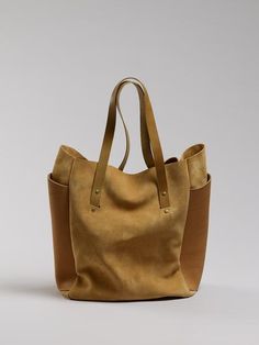 Minimal Bag Design, Minimalist Leather Tote, Slouchy Leather Tote, Workout Bag, Minimal Bags, Simple Purse, Minimalist Tote Bag, Picnic Tote, Workout Bags