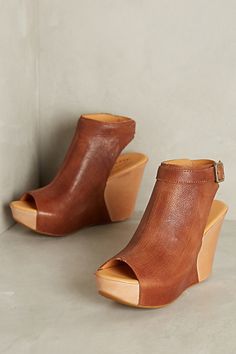 Kork-Ease Berit Wedges Anthropologie Heels, Heels & Wedges, Shoe Closet, Shoe Obsession, Sandals Black, Shoe Game, Cute Shoes, Wedge Heels