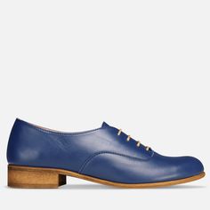 Leather; upper & lining Man-made sole 2.5 cm / 1.0" heel height Handcrafted in Europe Materials: Reinvent your off-duty collection with these summer oxford shoes. Fashioned in soft navy blue leather, this lace up pair feature comfortable round toe, front lacing and low sole. Material: Navy Blue Soft Leather Laces: Beige & Blue (bonus) Decorations: No Sole: Beige #1685 CUSTOMIZEBANNER460990265_ Oxford Shoes For Women, Design Your Own Shoes, Soft Navy Blue, Custom Made Shoes, Saddle Shoes, Blue Soft, Women Oxford Shoes, Blue Outfit, Handmade Shoes