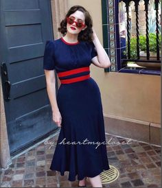 Looking for an iconic cosplay dress to make you feel as powerful as Agent Carter? Click here for the perfect business casual 1940s vibe dress. Blue 50s Dress, Agent Carter Cosplay, 1940s Clothes, Mad Men Dresses, 1940s Fashion Dresses, 1940s Outfits, 1960s Dresses, Agent Carter, Iconic Dresses