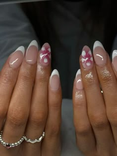 Flower Design Gel Nails, Orchid Flower Nail Design, Almond Nails With Hibiscus Flower, Acrylic Nail Designs For Summer Almond, Almond Nails Hibiscus, Pink Hibiscus Flower Nails, Nails Acrylic Flower Designs, Tropical Nails Simple, Aura Nails With Hibiscus Flowers