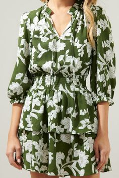 Last Two: Gigi Green Floral Dress – RBC & Company Boutique Jacobean Floral, Milly Dress, Floral Babydoll Dress, Flair Dress, Tiered Mini Dress, Green Floral Print, Green Floral Dress, Hippie Dresses, Large Dress