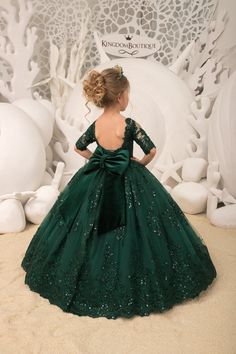 Emerald green Flower Girl Dress Birthday Wedding Party Holiday | Etsy Green Flower Girl Dresses, Girl Green Dress, Girls Ball Gown, Green Themed Wedding, Emerald Green Weddings, 파티 드레스, Emerald Green Dresses, Girls Frock Design, Kids Gown