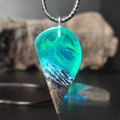 Artistic Jewelry For Valentine's Day Gift, Handmade Green Jewelry For Valentine's Day, Unique Green Heart-shaped Necklace, Turquoise Resin Jewelry As Gift, Turquoise Resin Jewelry For Gift, Unique Teardrop Necklace For Gift, Nature-inspired Heart Shaped Jewelry Gift, Unique Necklaces For Valentine's Day, Unique Pendant Necklaces For Valentine's Day