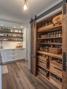 Farmhouse-Inspired Kitchen Pantry with Barn Door Dream Home Pantry, Cool Pantry Ideas, Large Pantry Ideas Walk In, Pantry With Barn Door, Massive Pantry, Pantry Ideas Walk In, Cozy Pantry, Country Kitchen Pantry, Makeshift Kitchen