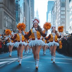 Download Parade Thanksgiving Images in High Resolution Thanksgiving Images, Writing Blog, Promotional Materials, Promotional Flyers, Website Header, Social Media Engagement, Online Advertising, Holiday Festival, Holiday Spirit