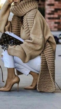 Knit Trends, Mode Over 50, Casual Chique Stijl, Mode Casual, Looks Street Style, Autumn Outfits, 가을 패션, Outfits Women, Winter Fashion Outfits