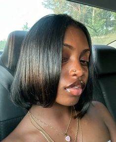 Pretty Dark Skin, Sew In Hairstyles, Long To Short Hair, Short Hairdos, Natural Hair Beauty, Pretty Braided Hairstyles, Flat Iron Hair Styles, Love Your Hair, Hairstyle Look