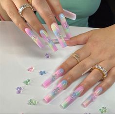 Nail Ideas Summer Coffin, Summer Nail Designs Coffin, Summer Coffin Nail Ideas, Coffin Nails Shape, Sports Nails, Acrylic Coffin Nails, Cotton Candy Nails, Sugar Nails, Bears Nails