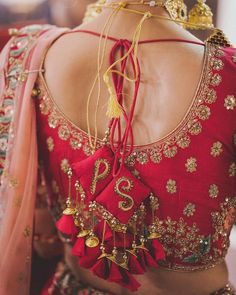 Blouse Tassels Designs Latest, Blouse Latkan Designs Latest, Dupatta Border Designs Ideas, Latkan Tassels Blouses, Bridal Latkan, Blouse Latkan Designs, Latkan For Blouse, Blouse Hangings, Tassels Fashion Clothing