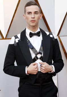 Adam Rippon Cruella Inspired Outfit, Mens Vintage Outfits, Daniel Kaluuya, Figure Skating Olympics, Be My Lover, Adam Rippon, Red Carpet Glamour, Allison Janney, High Fashion Men