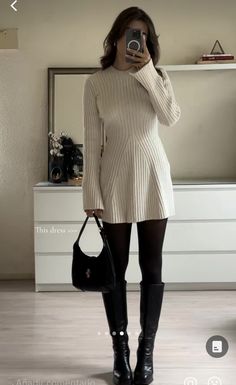 Winter Graduation Outfit, Shopping Outfit Winter, Classic Work Outfits, Feminine Fashion, Old Money Style, Fall Clothes, Winter Fits, Style Outfits