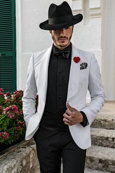 #tuxedo #dinnerjacket #eveningwear Met Gala Red Carpet, Man Hat, Shawl Collar, Male Models, Hats For Men