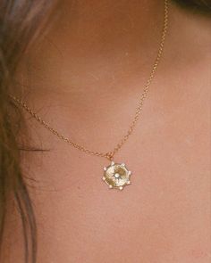 #jewelry #goldjewelry #daintyjewelry #pendantnecklace #goldnecklace #handmadejewelry #smallbusiness Delicate Gold Chain, Necklace Stack, Jewelry Style, Everyday Necklace, Minimal Jewelry, Chain Pendant, Coin Pendant, North Star, Brass Chain