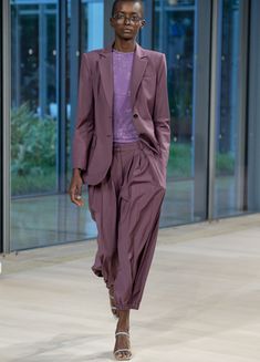 Tibi – Fashion Week New York F/S 2020 | ELLE Lfw 2023, Coat 2020, Mode Editorials, Fashion Things, Vogue Germany, Shop Clothes, Prabal Gurung, Vogue Fashion, Global Style