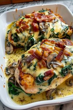 Chicken Cream Spinach Recipe, Smothered Chicken With Creamed Spinach, Chicken With Creamed Spinach, Chicken Breast With Spinach, Chicken Breast Recipes Baked, Smothered Chicken, Bacon Stuffed Mushrooms, Dish Ideas, Chicken Entrees