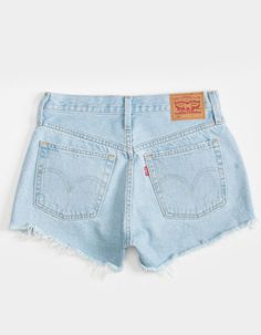 Chic Shorts, Fits Clothes, Cute Preppy Outfits, Levi's 501, Cute Jeans, Simple Trendy Outfits, Cute Everyday Outfits, Denim Shorts Women, Cute Shorts