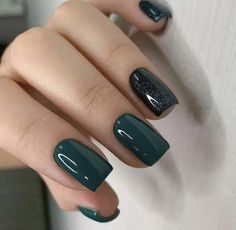 February Nails, Nail Colors Winter, Nagel Tips, Black Nail, Dip Powder Nails, Hot Nails, Chic Nails, Nail Polishes