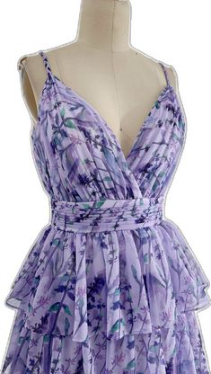 Summer Purple Dress With Lined Bodice, Summer Dresses With Lined Bodice In Purple, Sleeveless Silk Chiffon Dress For Summer, Party Silk Chiffon V-neck Dress, Silk Chiffon Floral Print Party Dress, Silk Chiffon Floral Dress For Party, Fitted Sleeveless Georgette Chiffon Dress, Fitted Lined Chiffon Dress, Purple V-neck Chiffon Dress For Spring