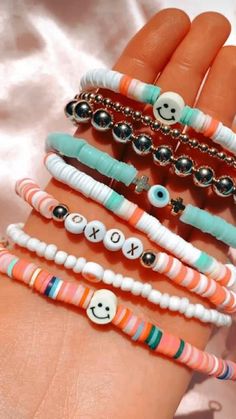 Make Clay Beads, Diy Braided Bracelet, Homemade Bracelets, Clay Bead Bracelet