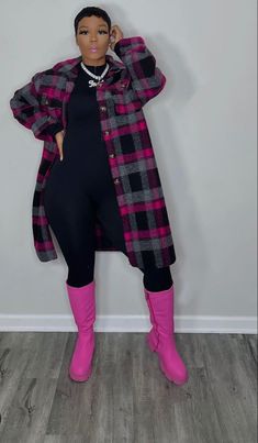 Nanny Work Outfits, Fall Fashion 2023 Women Plus, Fall Inso Outfit, Plus Size Shackets, Jumper With Blazer Outfits, Pink And Army Fatigue Outfits, Plus Size Cute Winter Outfits, Fall Looks For Black Women Plus Size, Super Plus Size Fashion