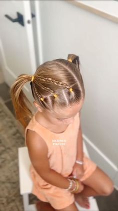 Aynsley Ovard Jorgensen on Instagram: "A simple twist on easy piggies!! Mamas, are we ready for school?!? What hairstyles are we looking for?! 🧡🧡🧡 #hairstyle #toddlerhairstyles #toddlerhair #viralhair #easyhairstyles #schoolhair #pigtails #hairideas #youngmom" Girl Pigtail Hairstyles, Girls Ponytail Hairstyles Kids, Pigtail Hairstyles For Kids, Girls Simple Hairstyles, Toddler Pigtails, Tail Hairstyle