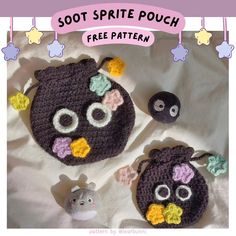 two crocheted items are sitting on a bed with the words soot sprite pouch free pattern