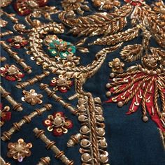 Mehndi Dress New No Words To Admire It’s Beauty Very Sad I Came After The Function So Didn’t Wear It Shahana Khan Pk Mehndi Dress For Groom, Mehndi Dresses, Mehndi Dress, Embroidery Leaf, Pakistani Bridal, Hand Embroidered, New Dress, Embroidery, Womens Dresses