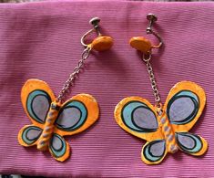 Vintage Authentic 60s Mexican? Paper Mache Hand painted Butterfly Earrings | eBay Mexican Paper Mache, Paper Mache Hand, Hand Painted Butterfly, Painted Butterfly, Butterfly Earrings, Paper Mache, Vintage Watches, Bay Area, 20 Years